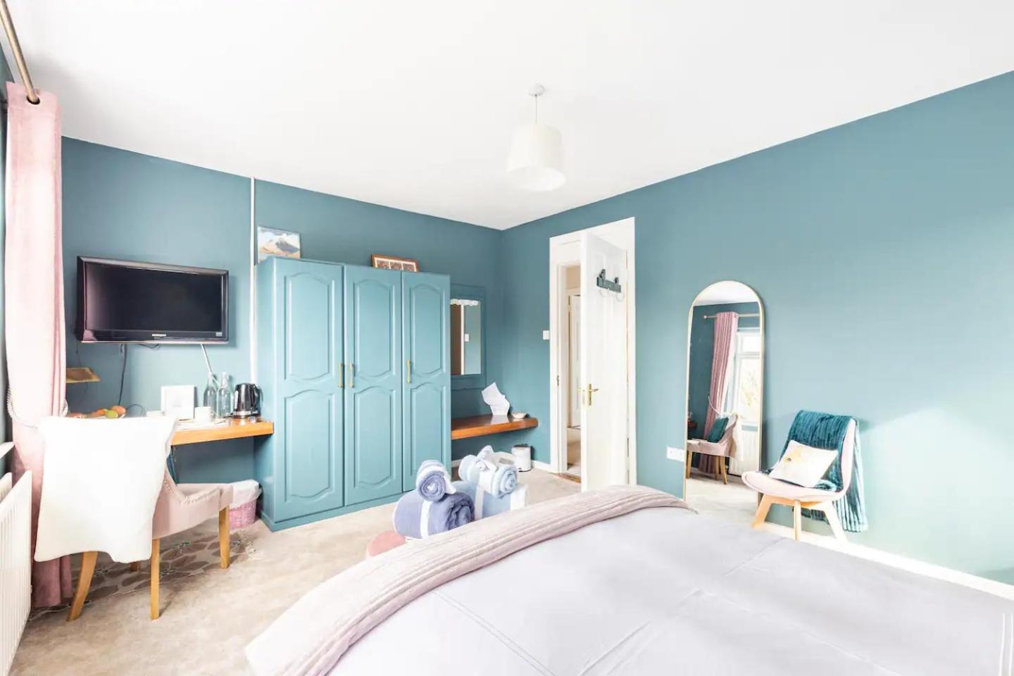 Station Road Homestay キャッスルバー エクステリア 写真
