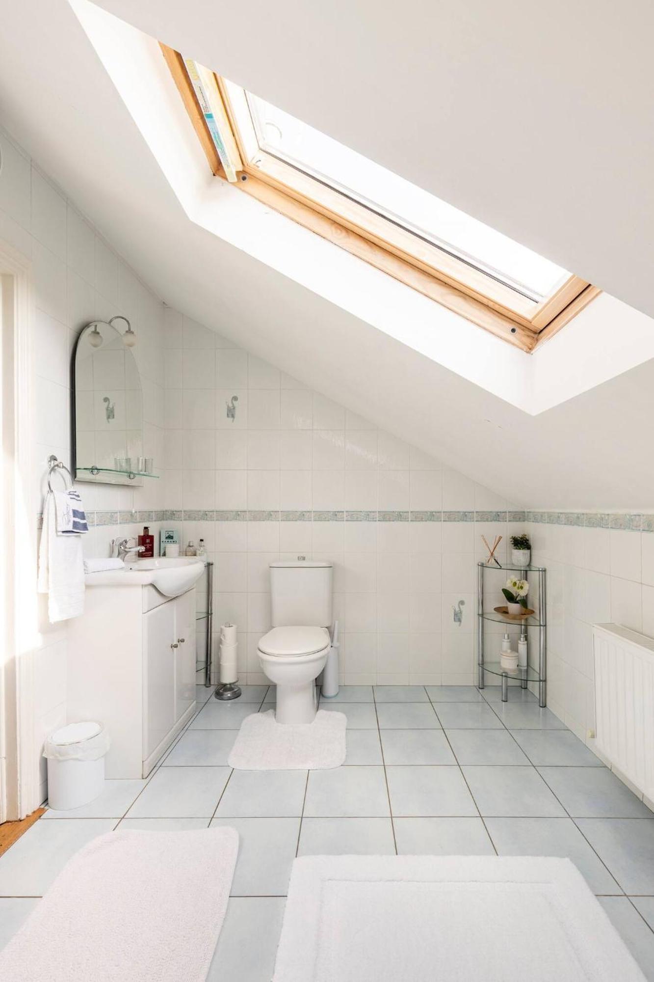 Station Road Homestay キャッスルバー エクステリア 写真