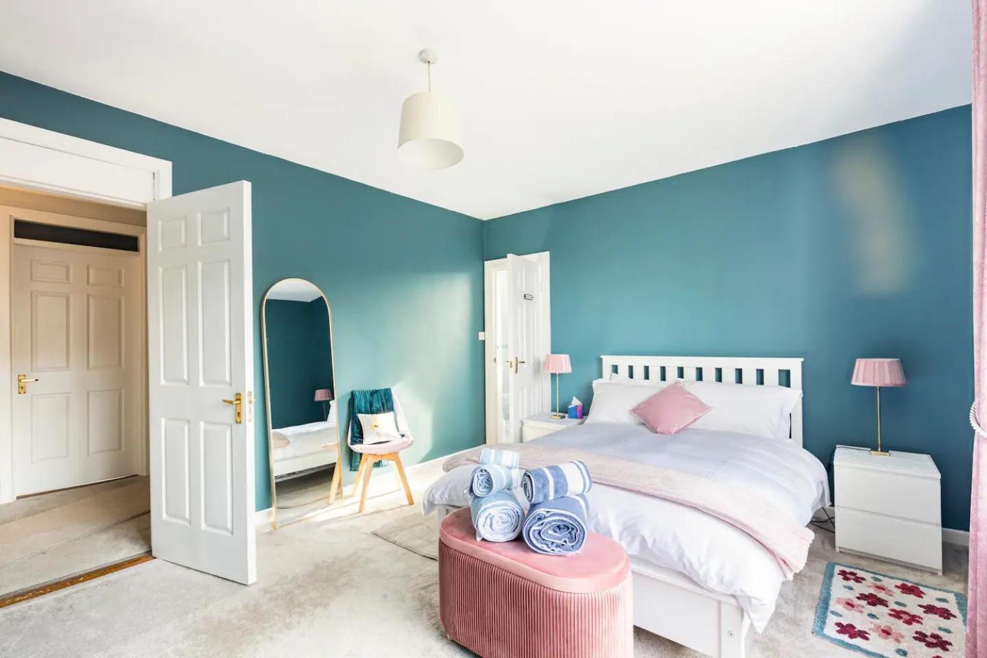 Station Road Homestay キャッスルバー エクステリア 写真