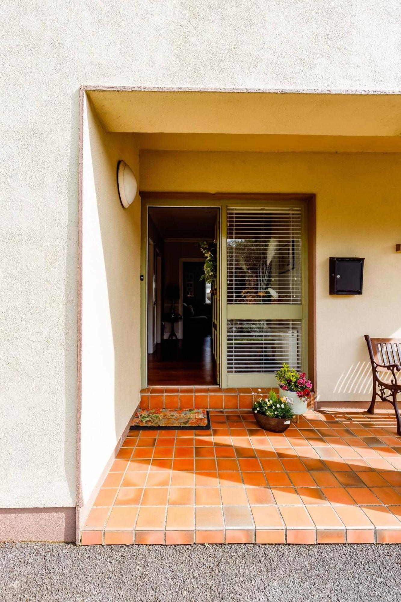 Station Road Homestay キャッスルバー エクステリア 写真